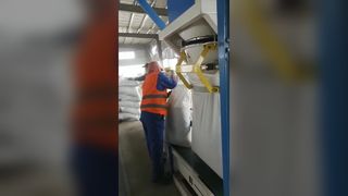 Linia do produkcji pelletu drzewnego z matrycą pierścieniową