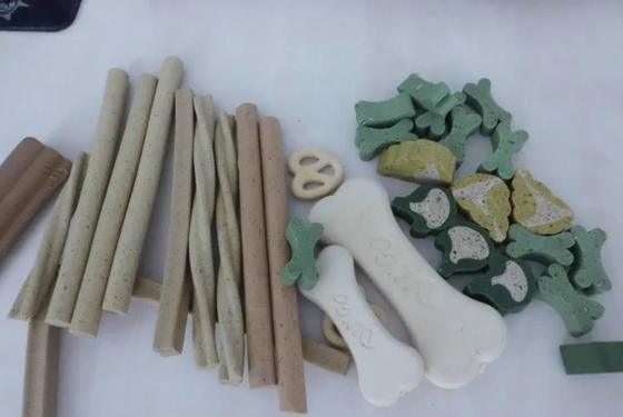 Linia do produkcji gryzaków dla zwierząt domowych o mocy 100 kW na zęby psów