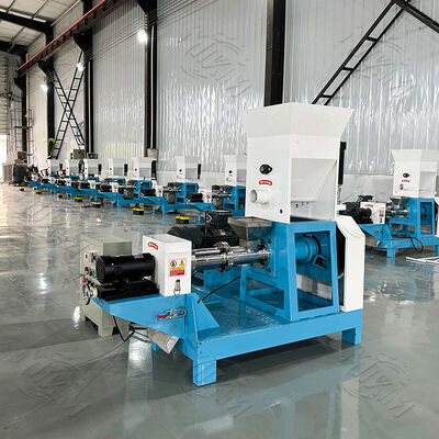 Pływająca maszyna do karmienia ryb granulkami Mała maszyna do karmienia ryb granulkami do karmienia ryb płynąca maszyna do wytłaczania karmy ryb