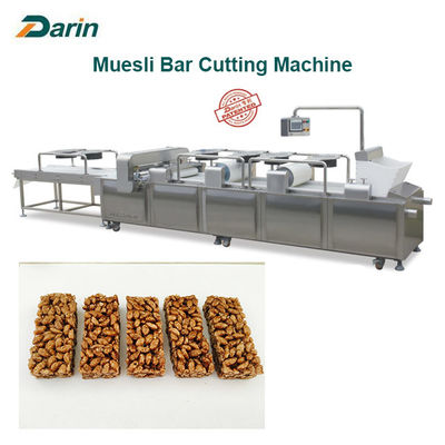 Muesli Cereal Bar Making Machine Darin wysokiej wydajności ze stali nierdzewnej inteligentne działanie PLC